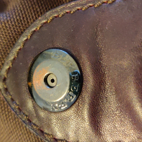 Burberry Northfield Smoke Check Plum Tote - Picture 8 of 17